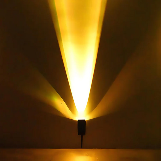 Solar Spotlight - Waterproof LED Light - Adjustable Zoom