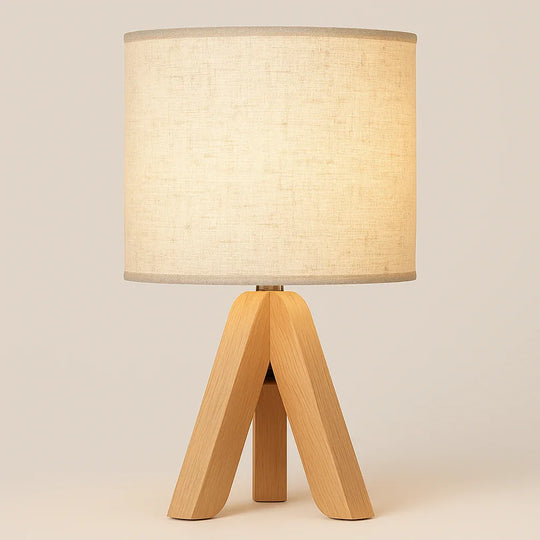 The Atlas Tripod Lamp - Zaloriae