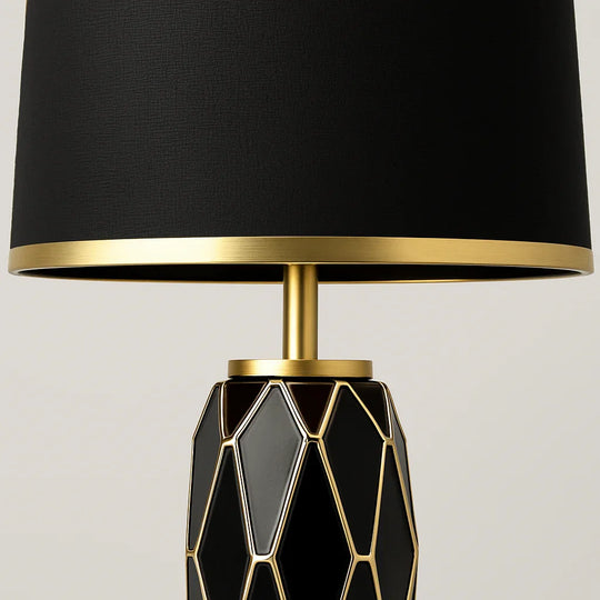 The Veyra Lamp - Zaloriae